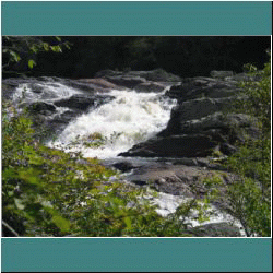 2011CG-0746-Waterfall-SandRiver - Photo by Ulli Diemer